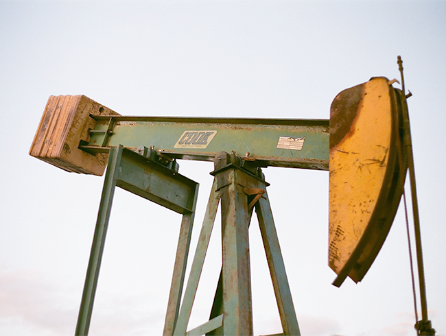 Les prix du pétrole continuent de se redresser en raison des craintes d'un approvisionnement mondial tendu