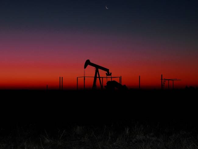 Les prix du pétrole aggravent leurs pertes au niveau le plus bas en 6 semaines en raison des préoccupations économiques mondiales